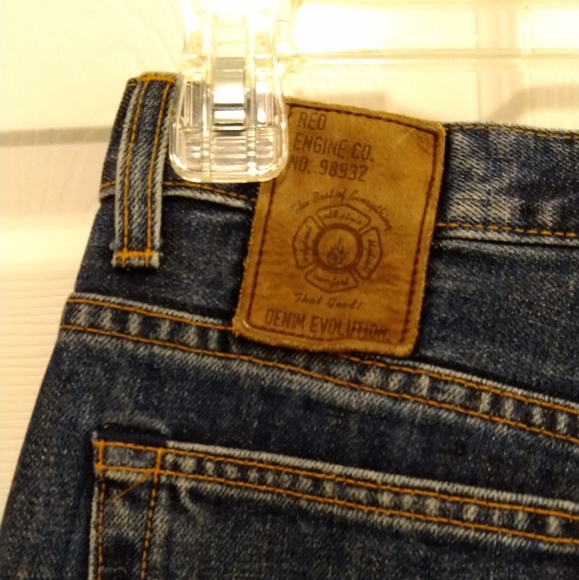 Red Engine jeans - NWOT - Picture 6 of 9